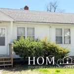 2 Bedroom ---- 103 4th Ave. SE, Mapleton ---- Leased
