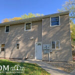 2 Bedroom ----- 2028 N. 4th St - Unit B, Mankato ----- Available March 2024