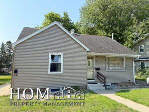 2 Bedroom Duplex ---- 325.5 McKinley Ave., North Mankato