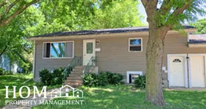 2 Bedroom ---- 108.5 Rogers St., Mankato ---- Leased