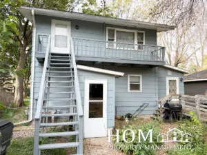 2 Bedroom ---- 419.5 McCauley St., Mankato ---- Leased