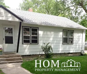 2 Bedroom ---- 107 4th Ave. SE, Mapleton ---- Leased